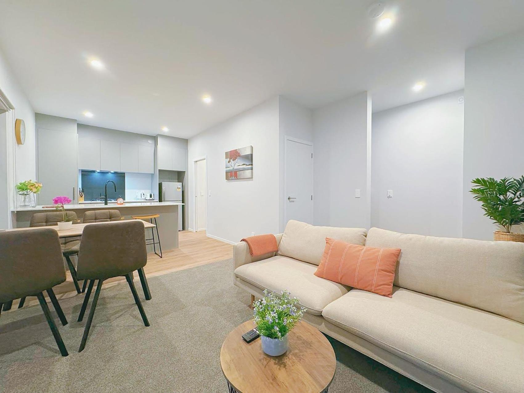 Modern & Stylish 3 Bedroom At Lowerhutt Лоуэр-Хатт Экстерьер фото